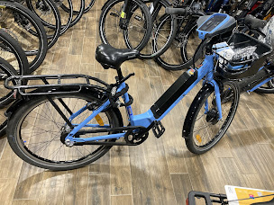 Photo n°22 de ECOLOCOMOTION Cergy-Pontoise à Vauréal (Magasin de vélos électriques)