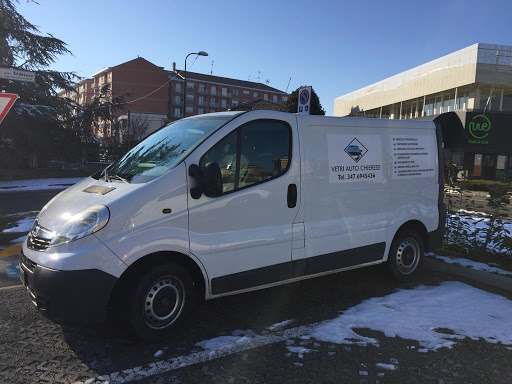 SOSTITUZIONE VETRI AUTO A DOMICILIO - Thumbnail