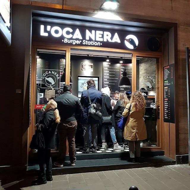 L'Oca Nera Burger Station