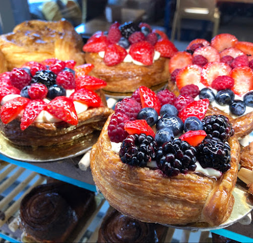 Aregak Bakery and Café by null