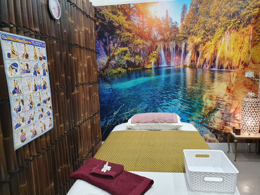 Manatchaya Thai Massage - Thumbnail