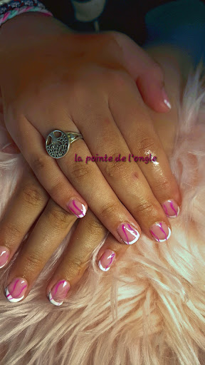 La pointe de l'ongle - Thumbnail