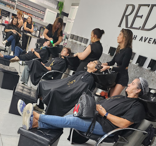 Seductress Salon & Esthetique - Thumbnail