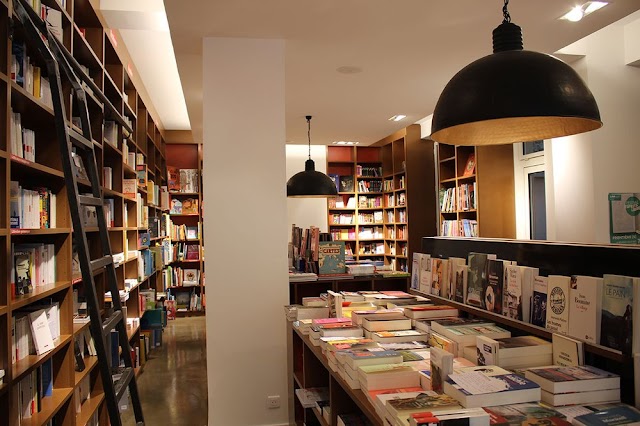 LE COMPTOIR DES LETTRES