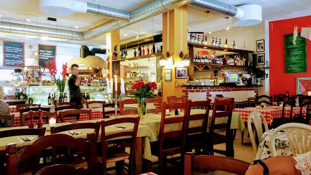 Via Napoli