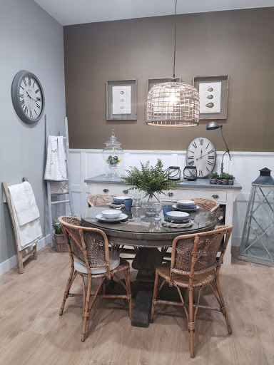 Petit Cote Deco