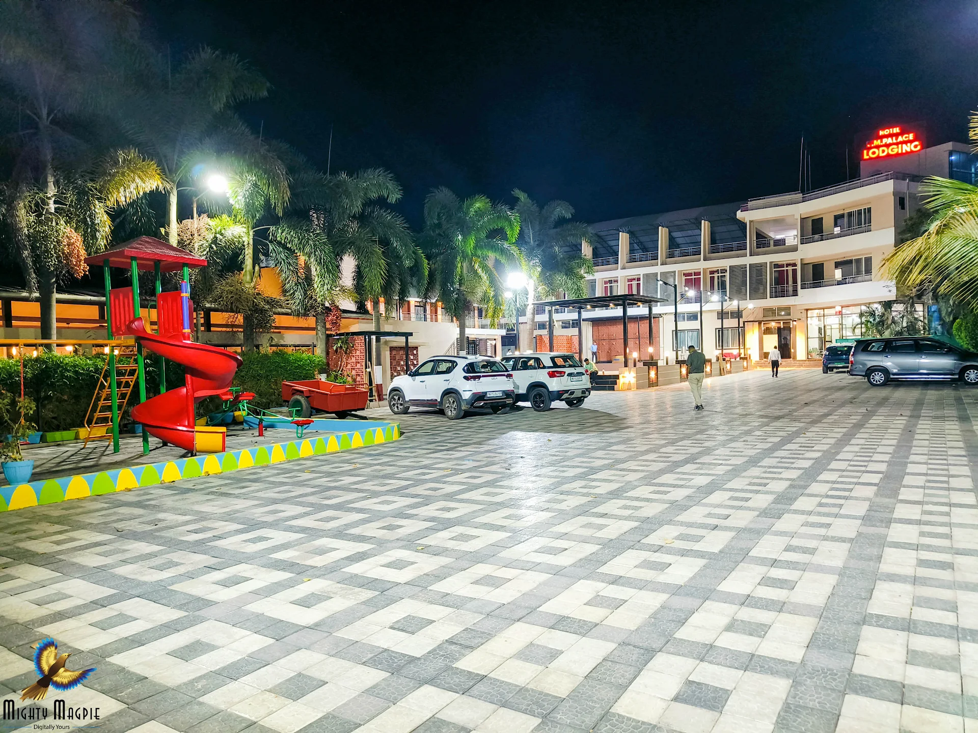 Hotel S M Palace