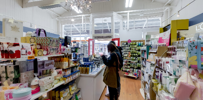 Comments and reviews of Unichem Arrowtown Pharmacy
