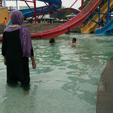 Boomboom Waterpark, Author: aku kamu