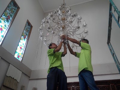 Photos of cuci lampu kristal 021-88354281