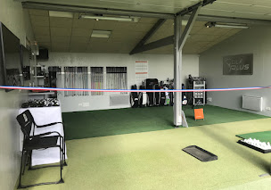 Photo n°2 de Fitting Center Golf PGA France du Vaudreuil à Le Vaudreuil (Magasin d'articles de sports)