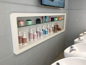 Photo n°3 de Saint Algue - Coiffeur Soissons à Soissons (Magasin de cosmétiques)