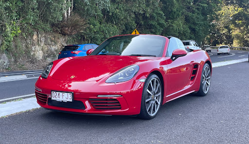 Cairns Luxury Car Hire - Thumbnail