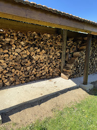 Photo n°6 de Kostanica à Noisy-le-Grand (Magasin de bois de chauffage)