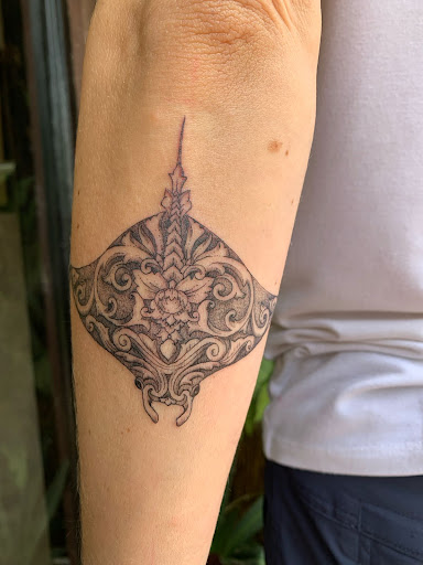 Cap Bagong Tatu studio