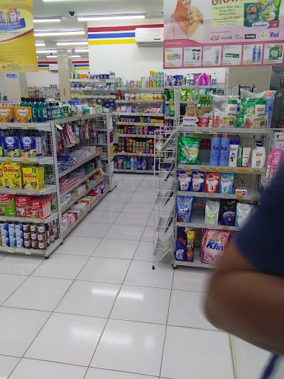 Photos of Indomaret Cipari