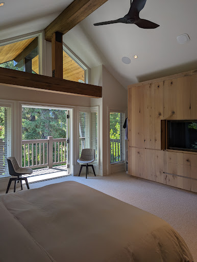 Victoria Cole - Real Estate - Thumbnail