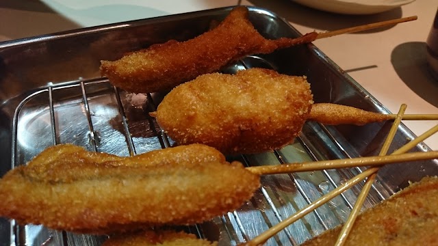 Kushikatsu Daruma Dotonbori