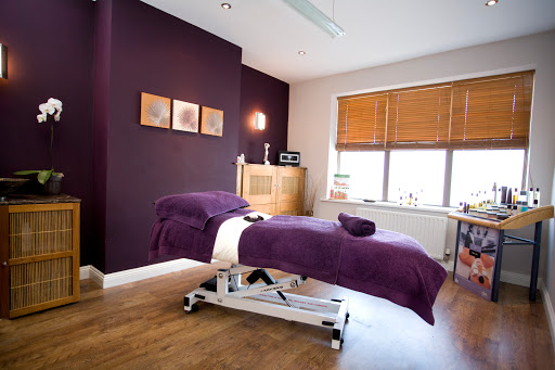 Finishing Touch Clinic And Beauty Salon