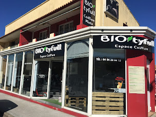 Photo n°27 de BIO'tyfull Coiffure à Six-Fours-les-Plages (Salon de coiffure)