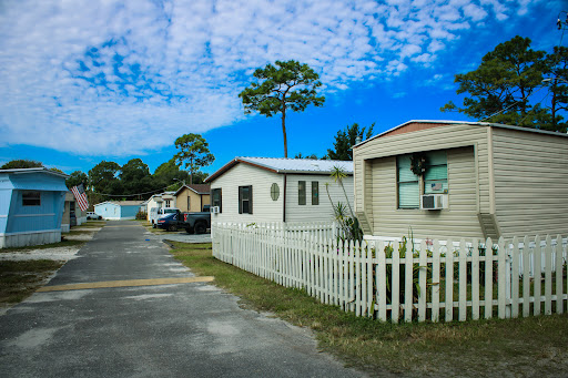 Creekside Mobile Home & RV Community