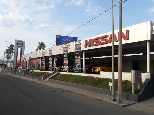 NISSAN MANZANILLO