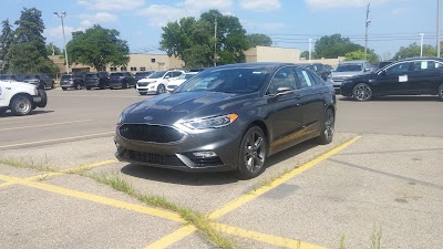 Photos of Dean Sellers Ford