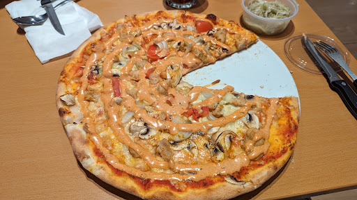 Knislinge Pizzeria & Restaurang - Thumbnail