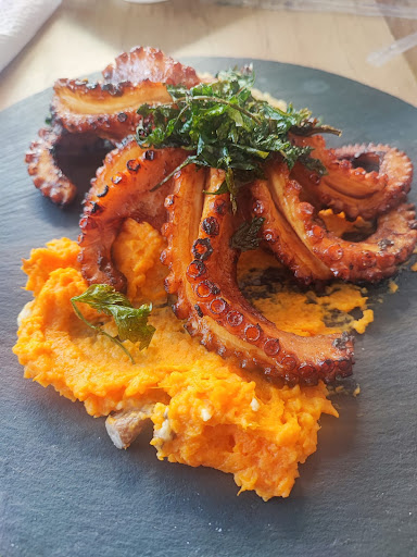 DAVO'S RESTAURANT - Visual
