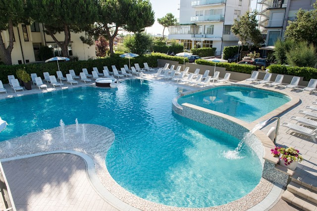 Hotel Luxor