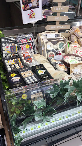 Opinii despre Auchan Supermarché Gradignan în Pessac - Épicerie