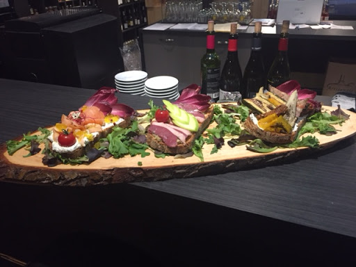 Photo 3 - Le Vin et un Plat (21plat) St Symphorien sur Coise