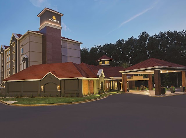 La Quinta Inn & Suites Atlanta Alpharetta