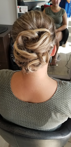 Salon Beaute Plus - Visual