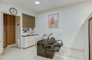 Photo n°13 de L'hair Chic à Saint-Nolff (Salon de coiffure)