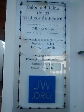 Salón Del Reino De Los Testigos De Jehová, Author: Paula Paz