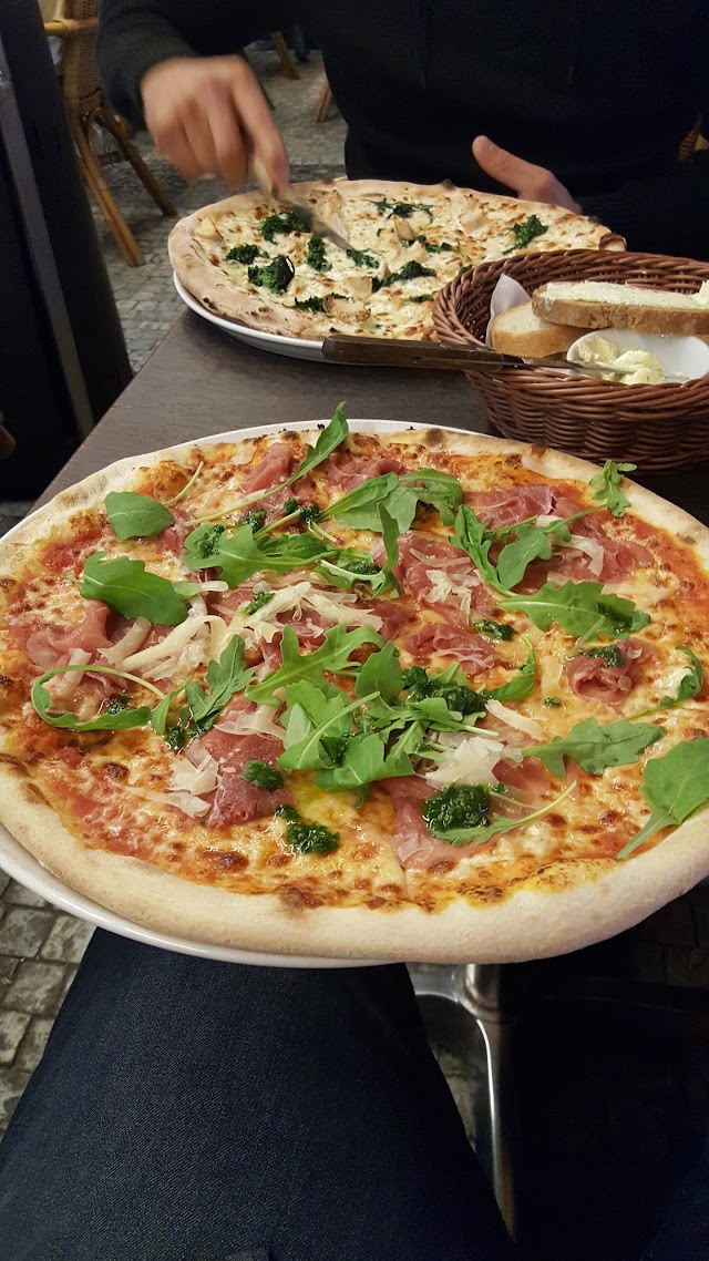 Pizza & Pasta Factory