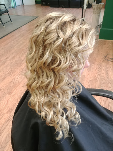 Renee's Twisted Scissors Gallery - United States