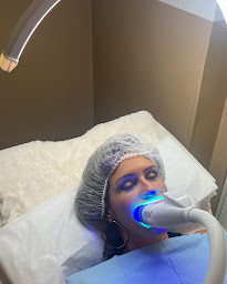 Photo n°11 de salon foch à Saint-Maur-des-Fossés (Salon de coiffure)