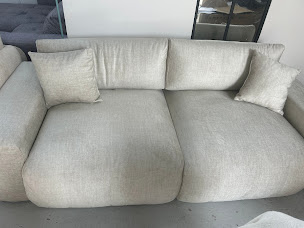 Photo n°3 de NOUVEL HABITAT à Miribel (Magasin d'ameublement et de décoration)