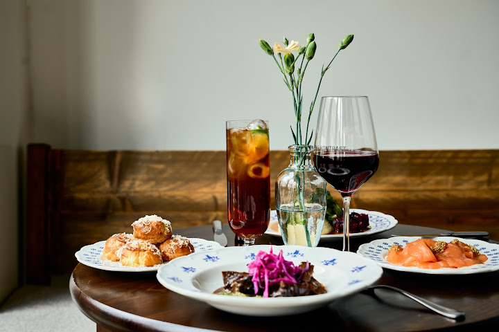 Kafé Kontrast by null