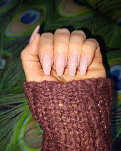 nailsandlashes - Visual
