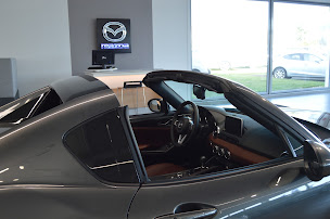 Photo n°2 de Mazda Evreux GHV à Angerville-la-Campagne (Vendeur de voitures d'occasion)