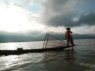 Photos of အင္းတိုင္ဘုရား