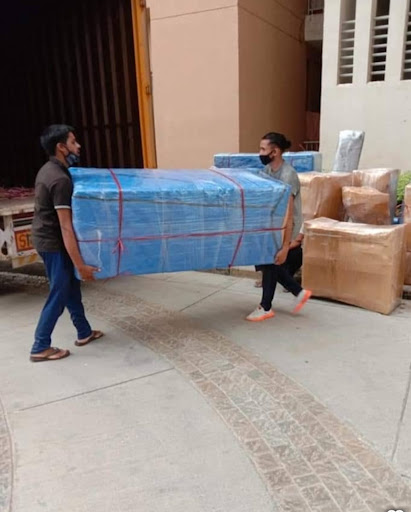 Indian Cargo Packers And Movers offers complete household and office shifting services in Gurugra… post image