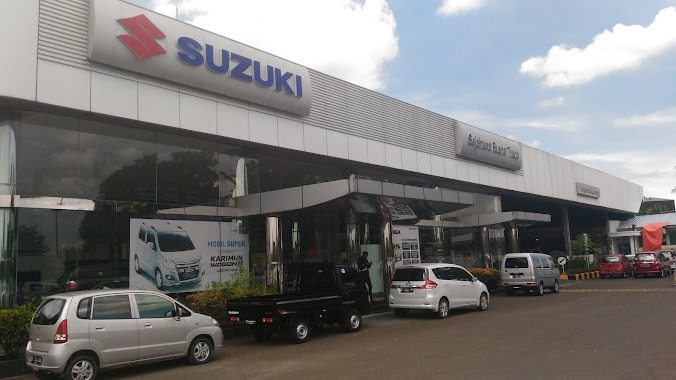 Suzuki Sejahtera Buana Trada Pulogadung & Body Repair, Author: andika buzz