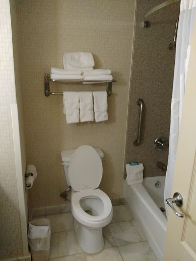 Photos of Holiday Inn Express & Suites Los Angeles Airport Hawthorne