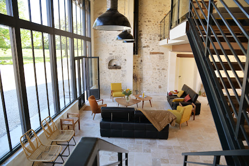 Photo de La Croisée Gîte en Bourgogne *jardin*piscine* à Lindry (89240)