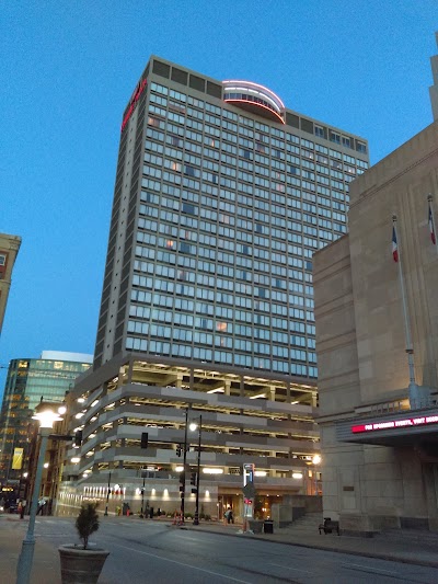 Photos of Crowne Plaza Kansas City Downtown
