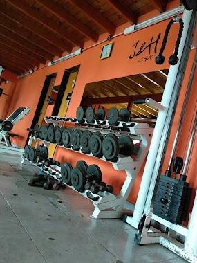 Gimnasio J&H, Author: Cristian Orue